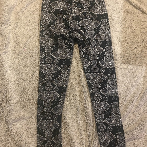 Just Cozy - Warmest Leggings ever! Made for Canadian winters! 🇨🇦❄️ M/L - Picture 5 of 7